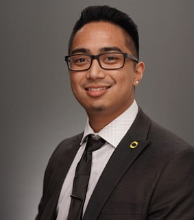 Kyle Santos headshot 